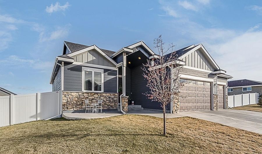 3743 EDISON Ct, Cheyenne, WY 82009 - 6 Beds, 3 Bath