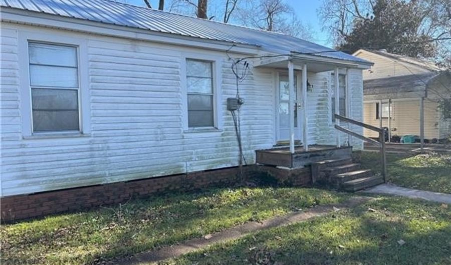5321 JACQUELLA Rd, Alexandria, LA 71301 - 3 Beds, 1 Bath