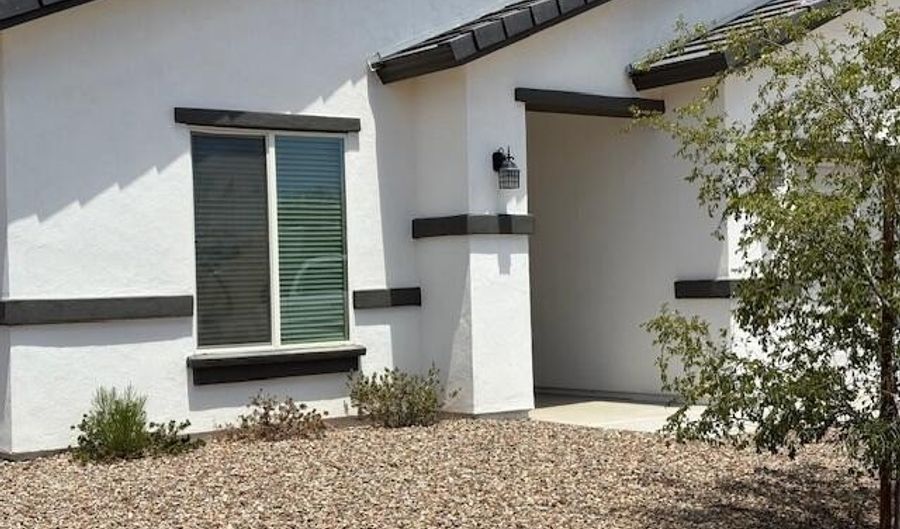 15744 S CHERRY HILLS Dr, Arizona City, AZ 85123 - 3 Beds, 2 Bath