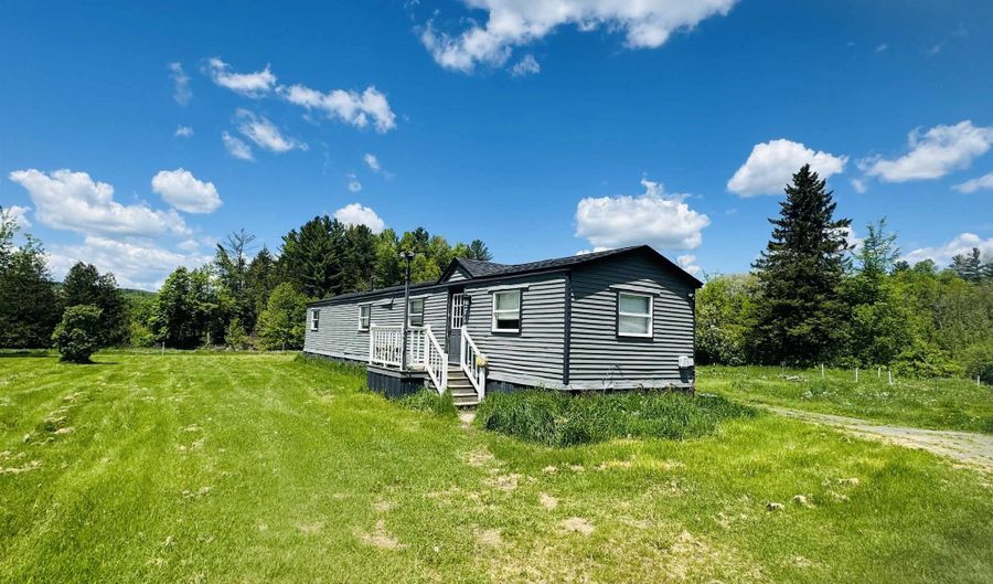 2334 Barton Orleans Rd, Barton, VT 05822 - 2 Beds, 1 Bath
