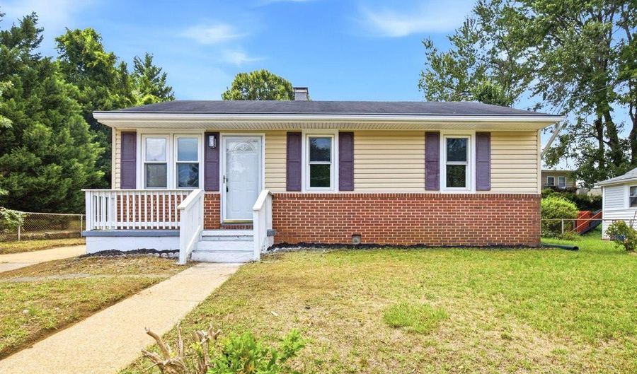 1803 LINCOLN Dr, Annapolis, MD 21401 - 3 Beds, 1 Bath