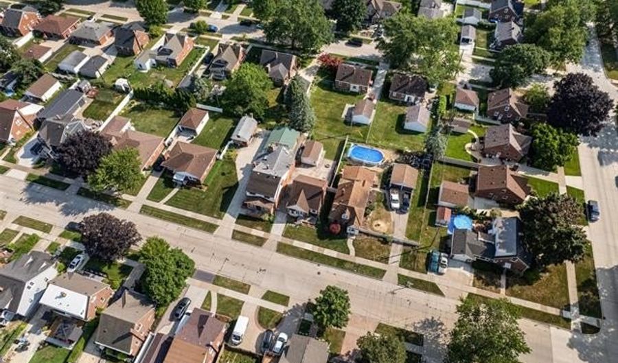 15435 Jonas Ave, Allen Park, MI 48101 - 3 Beds, 2 Bath