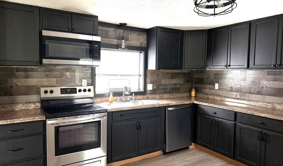 208 Grafton Turnpike Rd, Canaan, NH 03741 - 3 Beds, 1 Bath