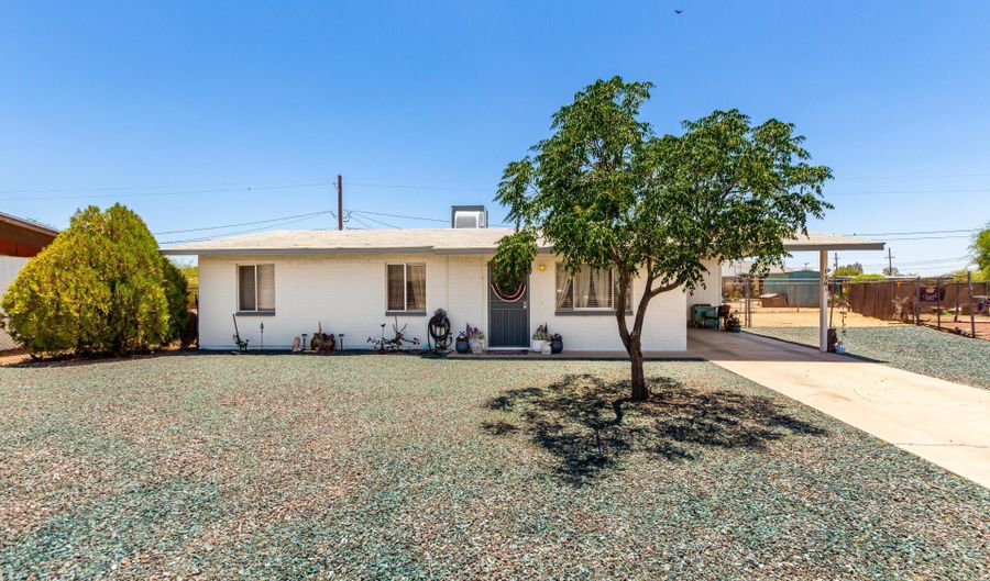 1385 W IRIS Pl, Casa Grande, AZ 85122 - 3 Beds, 2 Bath