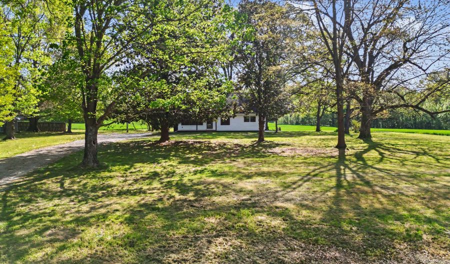 4177 Gum Flat Rd, Bells, TN 38006 - 4 Beds, 3 Bath