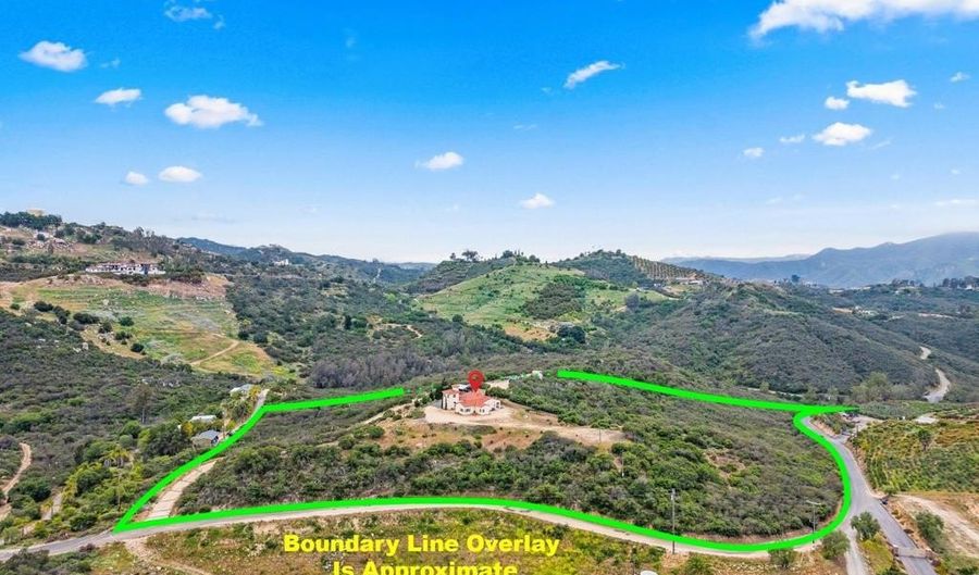 2389 Eric Rd, Fallbrook, CA 92028 - 3 Beds, 3 Bath