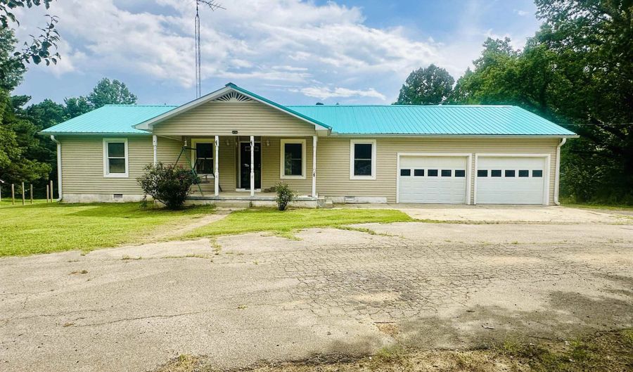287 GILCHRIST STANTONVILLE, Adamsville, TN 38310 - 3 Beds, 2 Bath