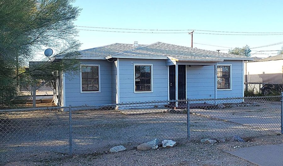 220 E 1st, Ajo, AZ 85321 - 3 Beds, 1 Bath