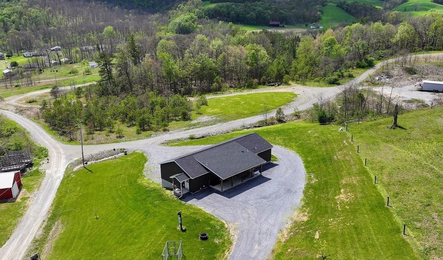 258 Lovely Rd, Alum Bank, PA 15521 - 3 Beds, 2 Bath