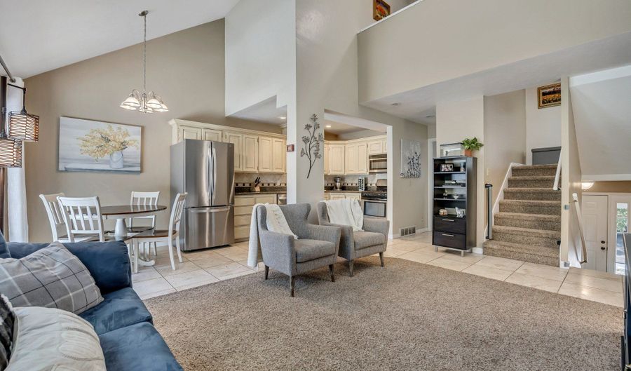 552 E APPLEWOOD E, Bountiful, UT 84010 - 3 Beds, 3 Bath
