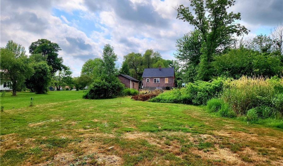 3588 Jefferson Rd, Ashtabula, OH 44004 - 2 Beds, 1 Bath