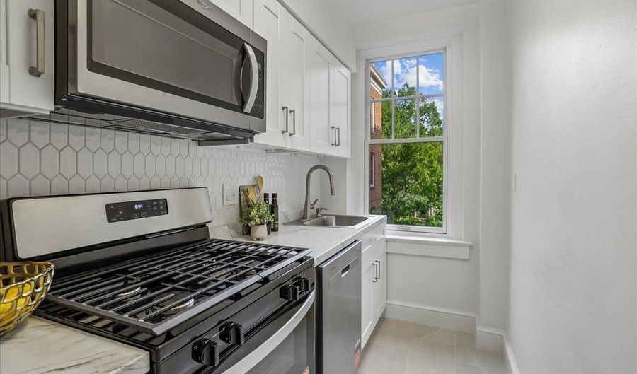 2410 20TH St NW 208, Washington, DC 20009 - 1 Beds, 1 Bath