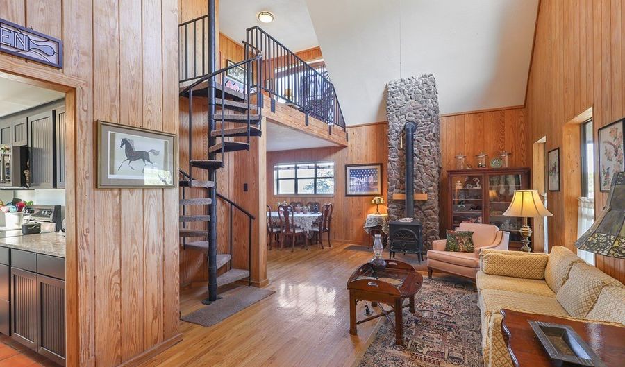 408 Pinon, Alpine, TX 79830 - 4 Beds, 3 Bath