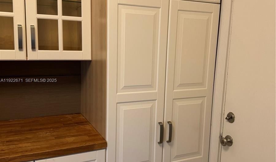 9500 W Bay Harbor Dr 7H, Bay Harbor Islands, FL 33154 - 1 Beds, 2 Bath