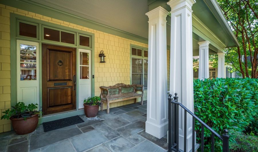 7505 MARBURY Rd, Bethesda, MD 20817 - 6 Beds, 6 Bath