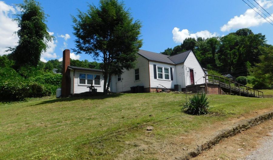 49 Sukey Ridge Rd, Baxter, KY 40806 - 3 Beds, 2 Bath