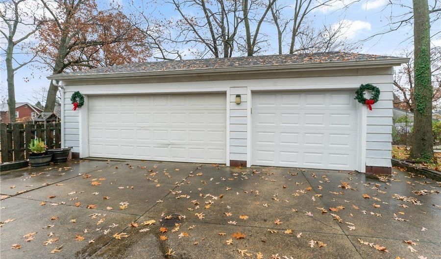 145 Parkgate Ave, Austintown, OH 44515 - 3 Beds, 2 Bath