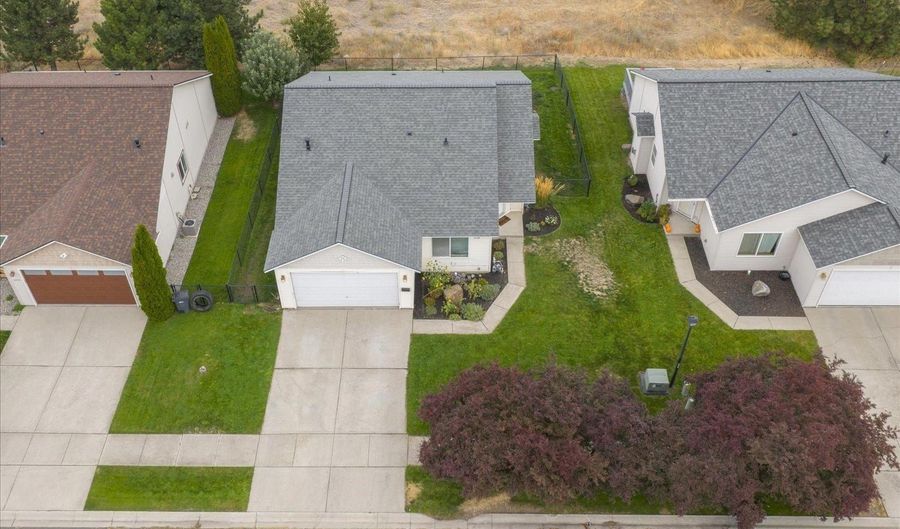 13710 W 12 Ave, Airway Heights, WA 99001 - 3 Beds, 2 Bath