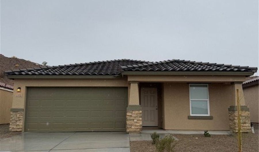 2372 Tapatio Dr, Bullhead City, AZ 86442 - 3 Beds, 2 Bath