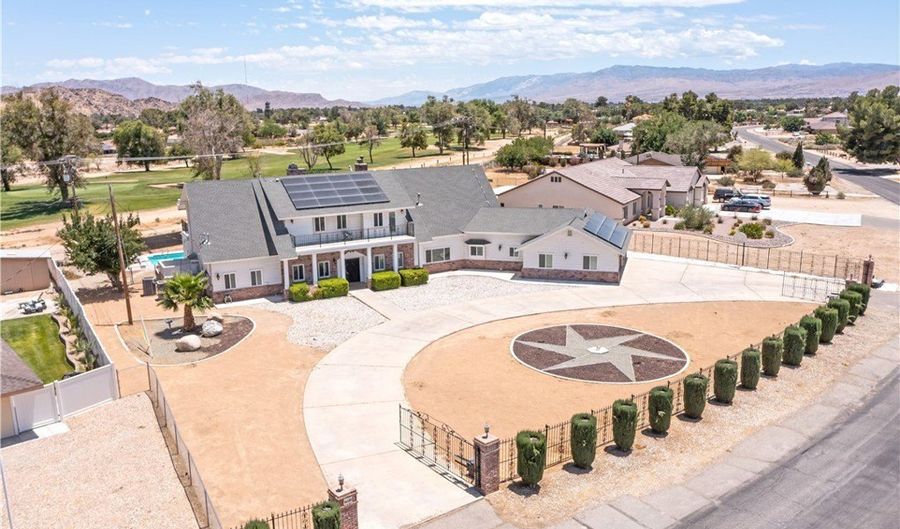 14681 Choco Rd, Apple Valley, CA 92307 - 7 Beds, 5 Bath