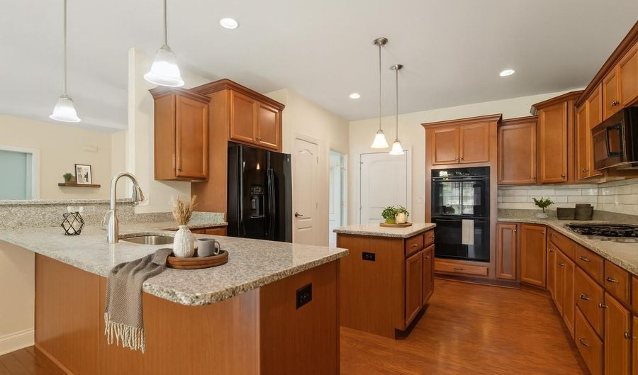 33301 BAYBERRY Ct, Dagsboro, DE 19939 - 3 Beds, 2 Bath