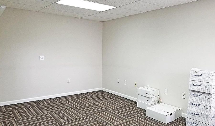 230 Charwood Dr Suite E, Abingdon, VA 24210 - 0 Beds, 0 Bath
