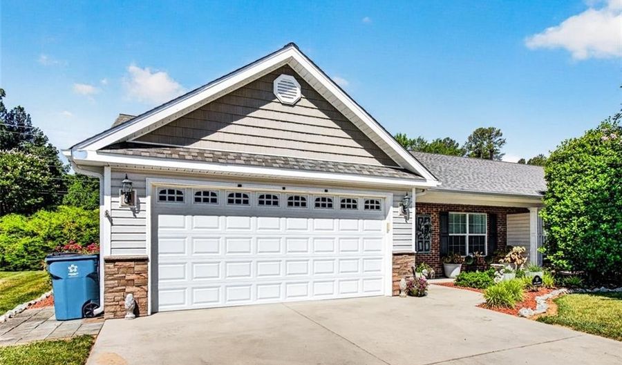 117 Ridge Lndg, Archdale, NC 27263 - 3 Beds, 2 Bath