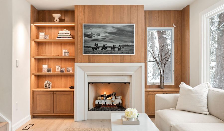 814 W Bleeker St C4, Aspen, CO 81611 - 3 Beds, 2 Bath