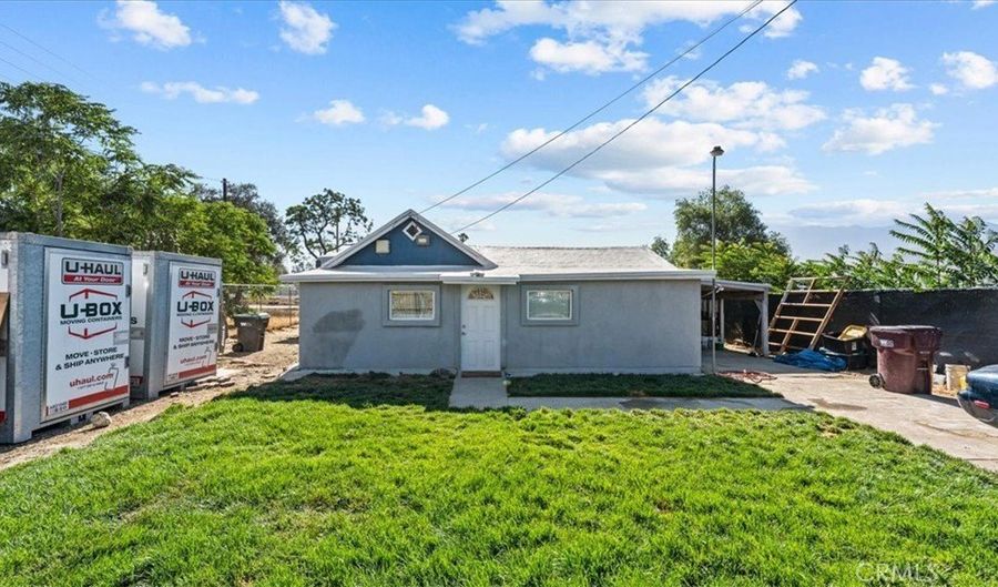 68 Val Monte St, Banning, CA 92220 - 2 Beds, 2 Bath