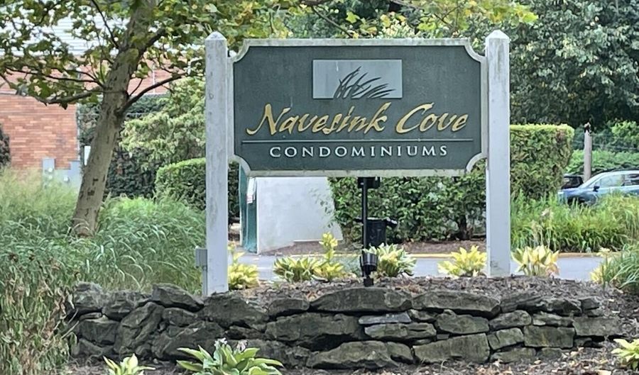 96 East Ave 26, Atlantic Highlands, NJ 07716 - 1 Beds, 1 Bath