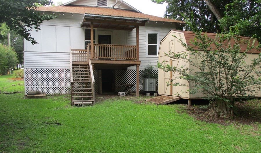 321 Minnesota Ave, McComb, MS 39648 - 4 Beds, 2 Bath