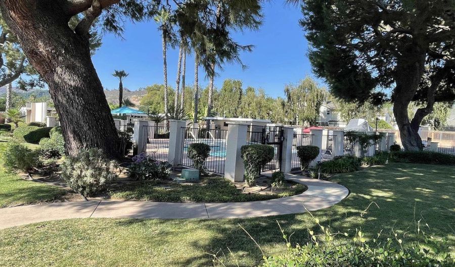 2300 E Valley Pkwy 120, Escondido, CA 92027 - 2 Beds, 2 Bath