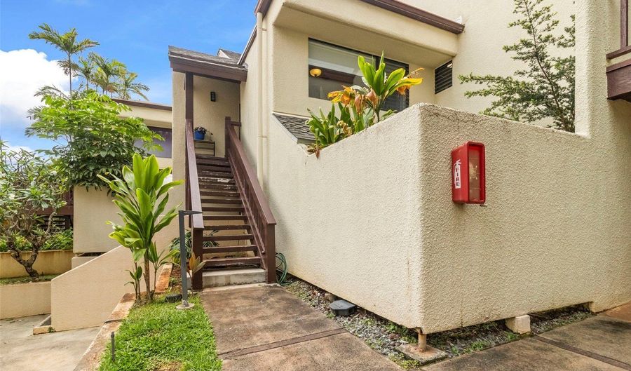 46-158 Kiowai St 2422, Kaneohe, HI 96744 - 2 Beds, 2 Bath