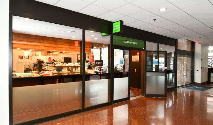 1300 CRYSTAL Dr 310-S, Arlington, VA 22202 - 2 Beds, 2 Bath