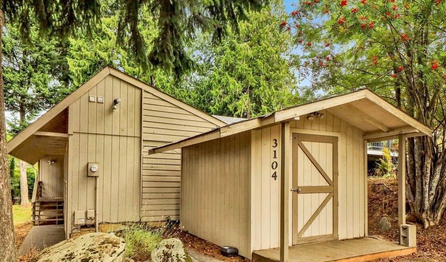 3104 Wilson Ave, Bellingham, WA 98225 - 3 Beds, 2 Bath