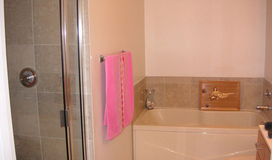 1205 N GARFIELD St 206, Arlington, VA 22201 - 2 Beds, 2 Bath