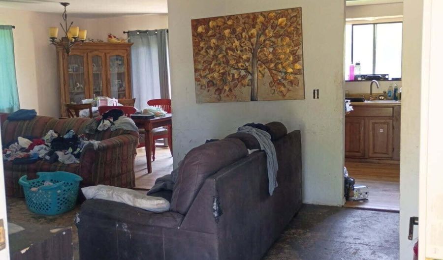 7 Bryan Dr, Clark Fork, ID 83811 - 3 Beds, 3 Bath