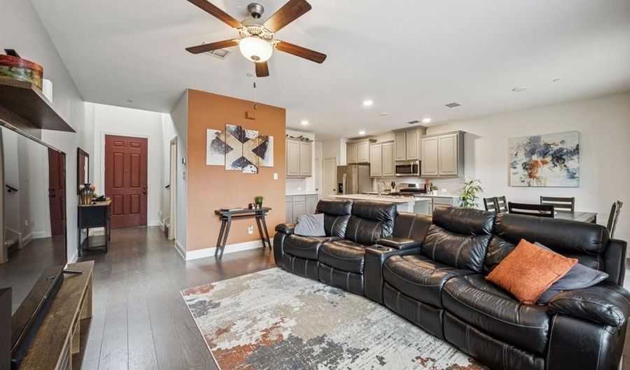 1010 Switchgrass Ln, Allen, TX 75013 - 3 Beds, 3 Bath
