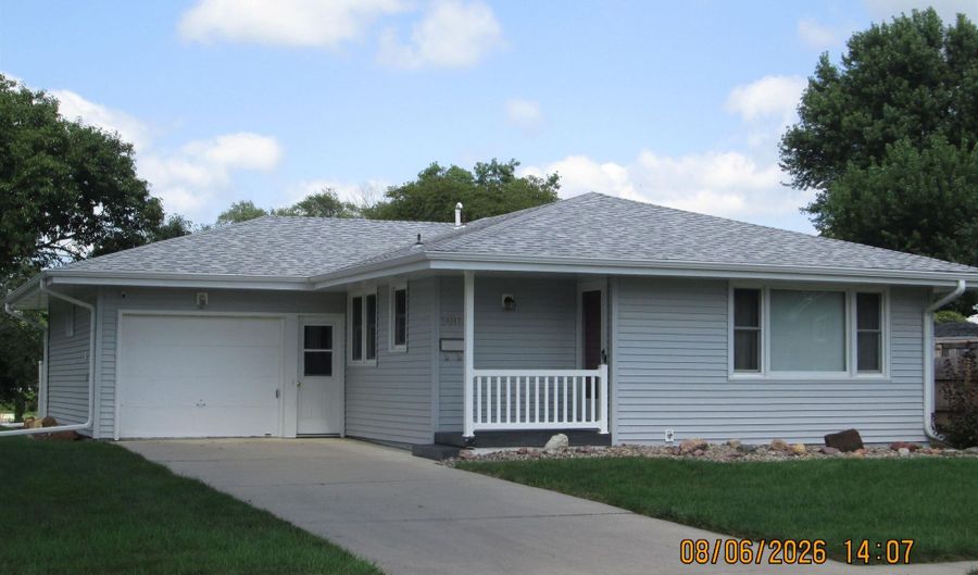 700 E 17th St, Atlantic, IA 50022 - 3 Beds, 2 Bath