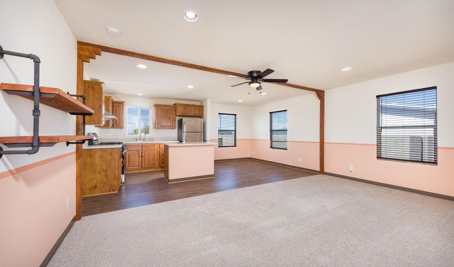 692 W Pony Express Ln, Benson, AZ 85602 - 2 Beds, 2 Bath