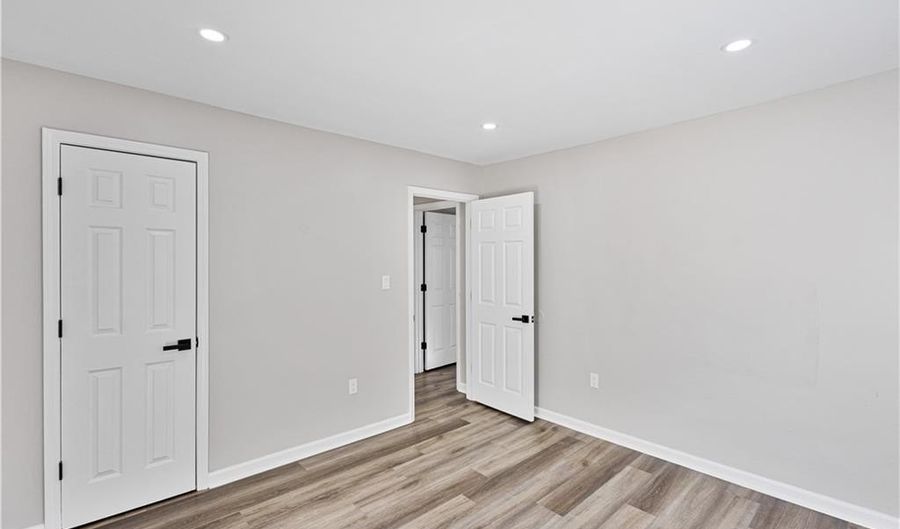 1794 Blossom Ln, Austell, GA 30168 - 5 Beds, 3 Bath