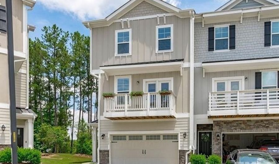 2223 Chattering Lory Ln, Apex, NC 27502 - 4 Beds, 4 Bath