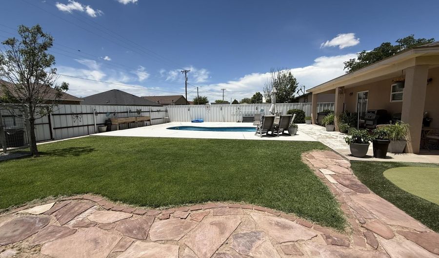 2103 W Currier Ave, Artesia, NM 88210 - 3 Beds, 2 Bath
