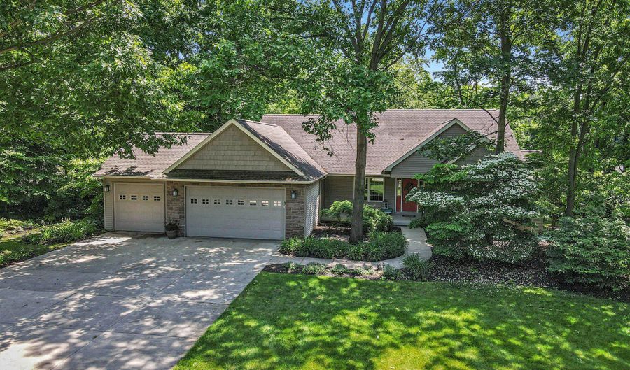 3314 Westview Ct, Allegan, MI 49010 - 3 Beds, 4 Bath