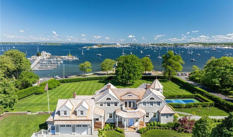169 Wellington Ave, Newport, RI 02840 - 5 Beds, 7 Bath