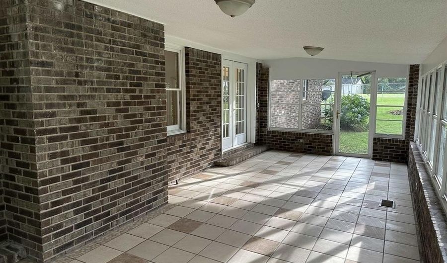 78 Vickie Ln, Albertville, AL 35950 - 3 Beds, 3 Bath