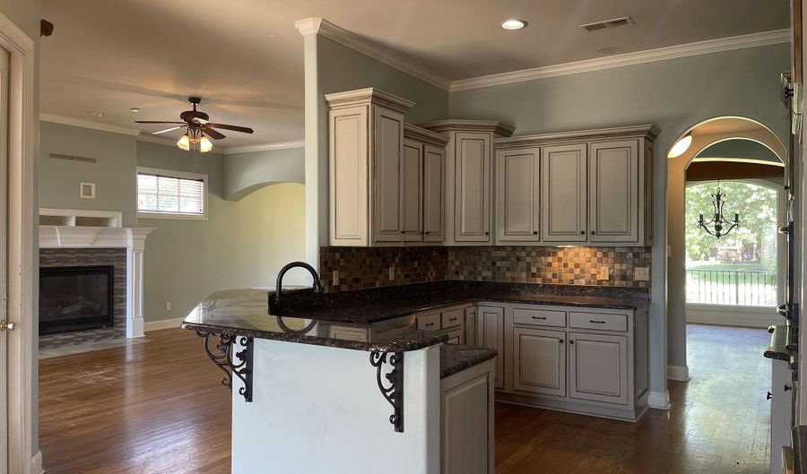 38 THORNHILL, Atoka, TN 38004 - 4 Beds, 4 Bath
