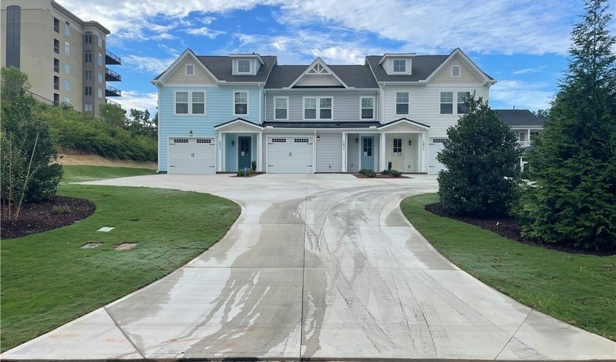 1033 George Smith Mill Rd, Anderson, SC 29625 - 3 Beds, 4 Bath