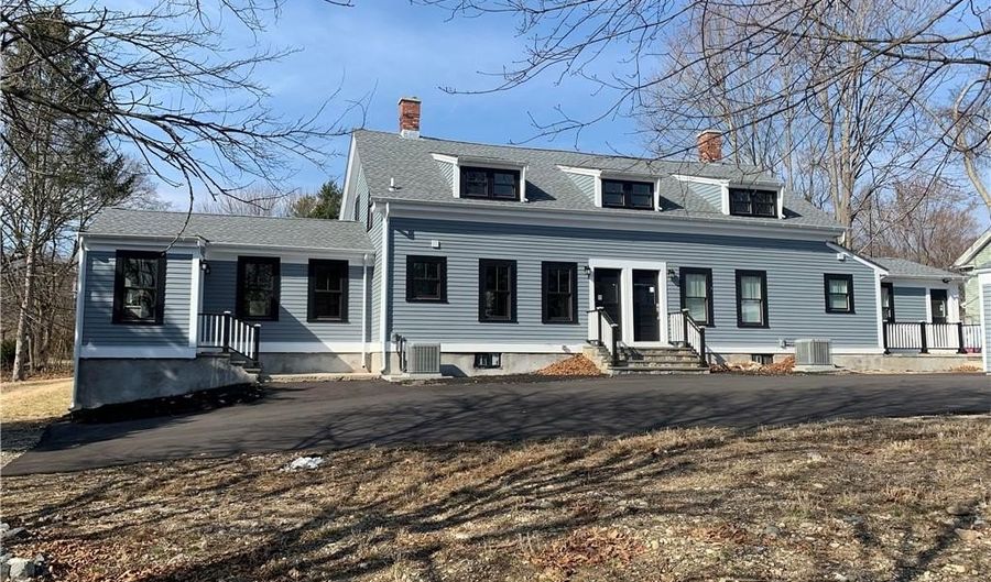 88 Reed St, Warwick, RI 02886 - 6 Beds, 4 Bath