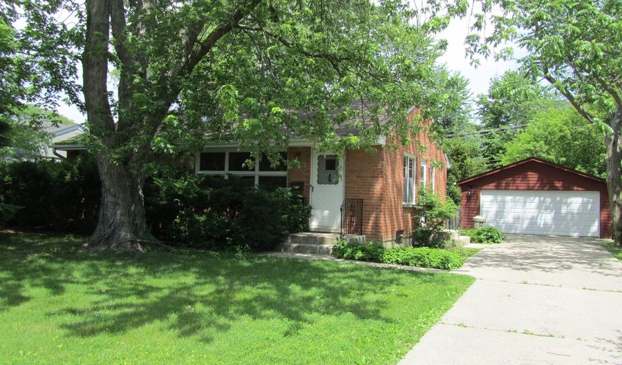 1527 Greenleaf Ave, Lake Forest, IL 60045 - 2 Beds, 1 Bath